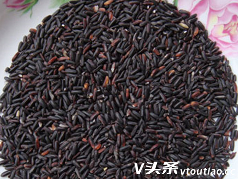 黑糯米营养丰富 具有开胃健脾、温肝的功效